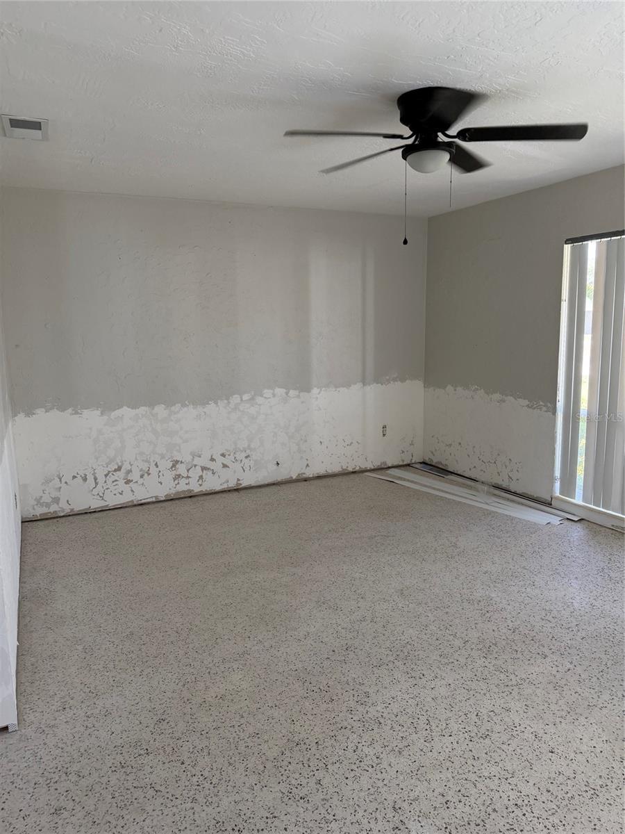 430 42ND AVE NE, ST PETERSBURG, FL, 33703