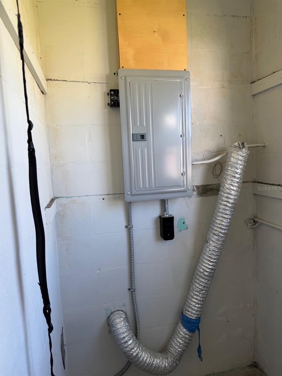 430 42ND AVE NE, ST PETERSBURG, FL, 33703