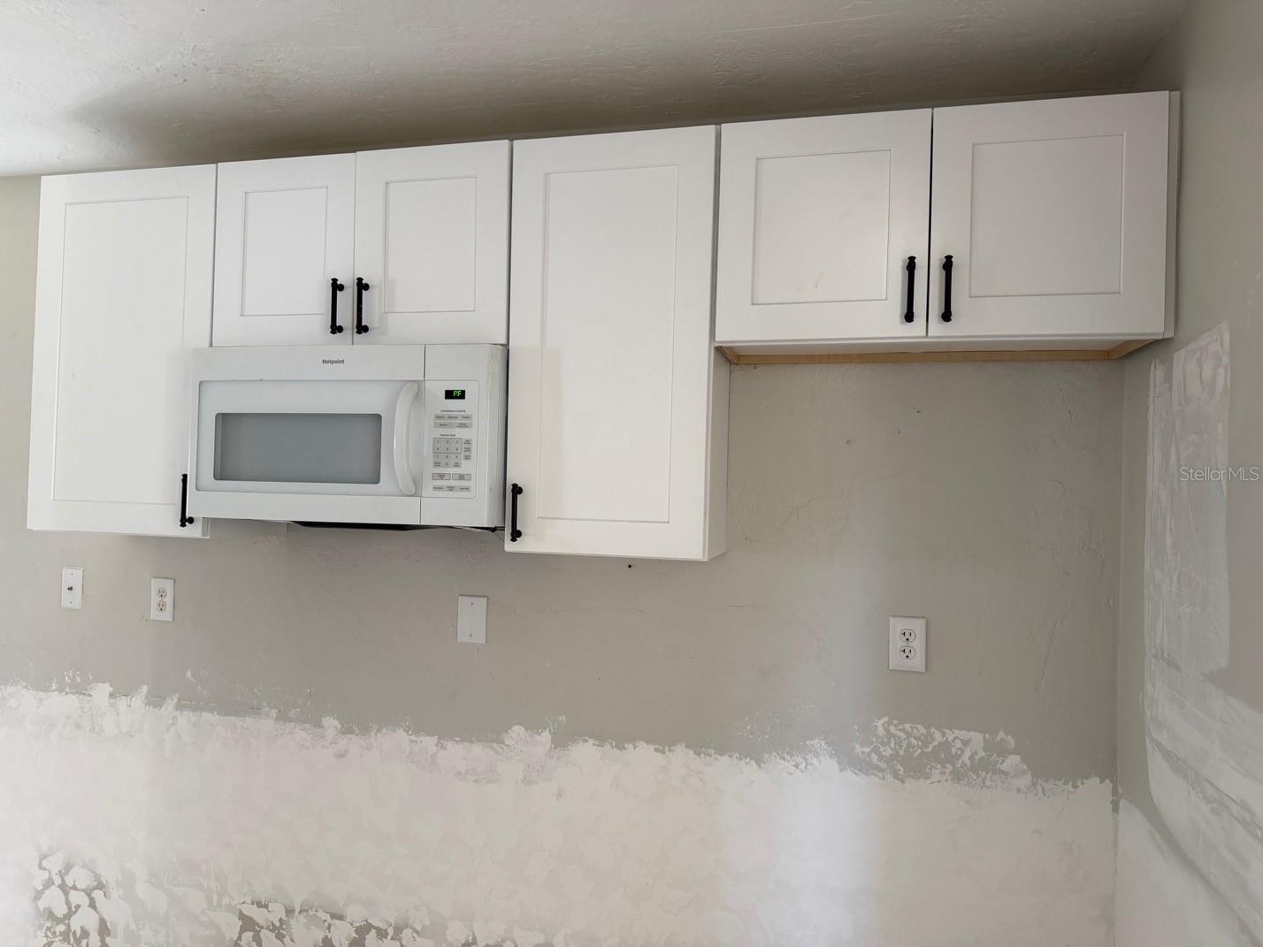 430 42ND AVE NE, ST PETERSBURG, FL, 33703