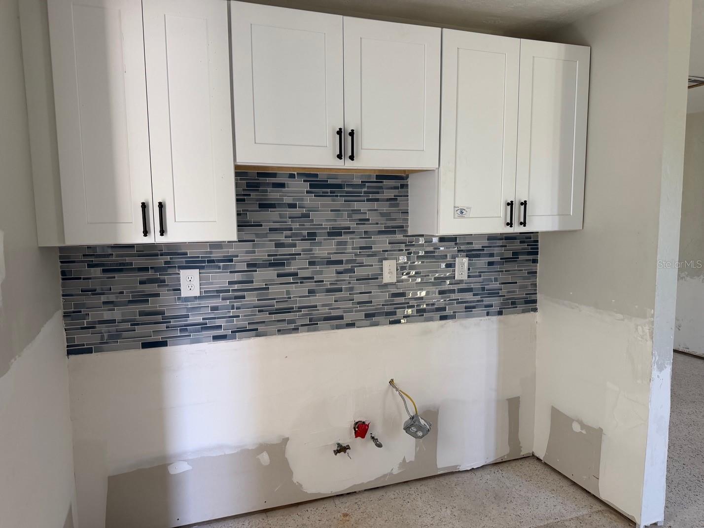 430 42ND AVE NE, ST PETERSBURG, FL, 33703