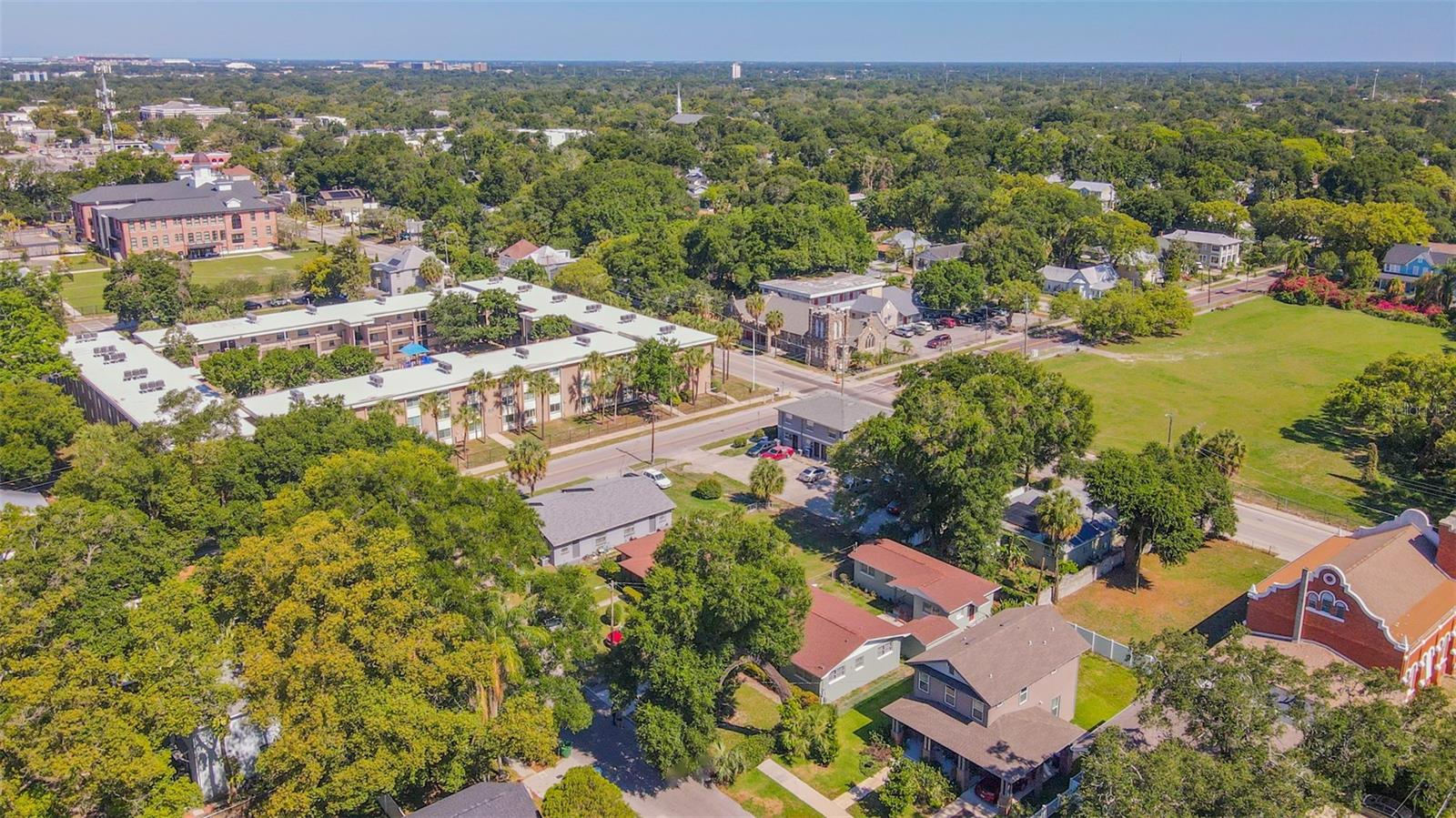 506 E SPARKMAN AVE, TAMPA, FL, 33602