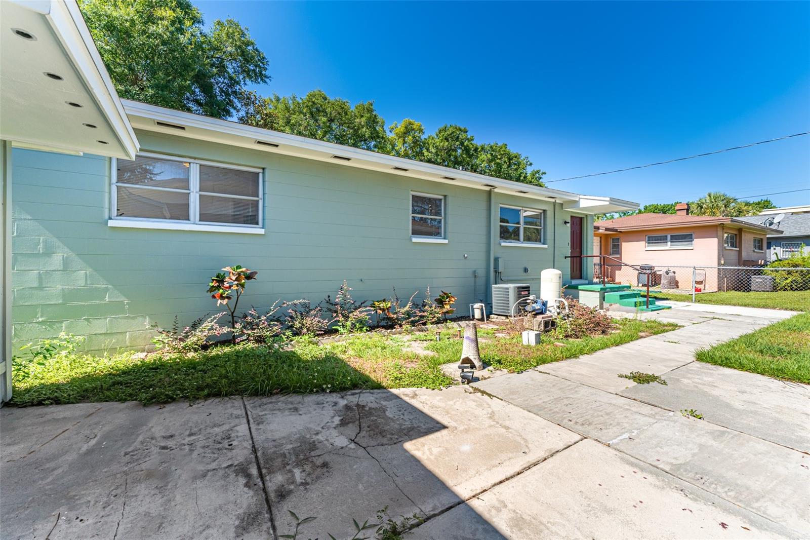 506 E SPARKMAN AVE, TAMPA, FL, 33602