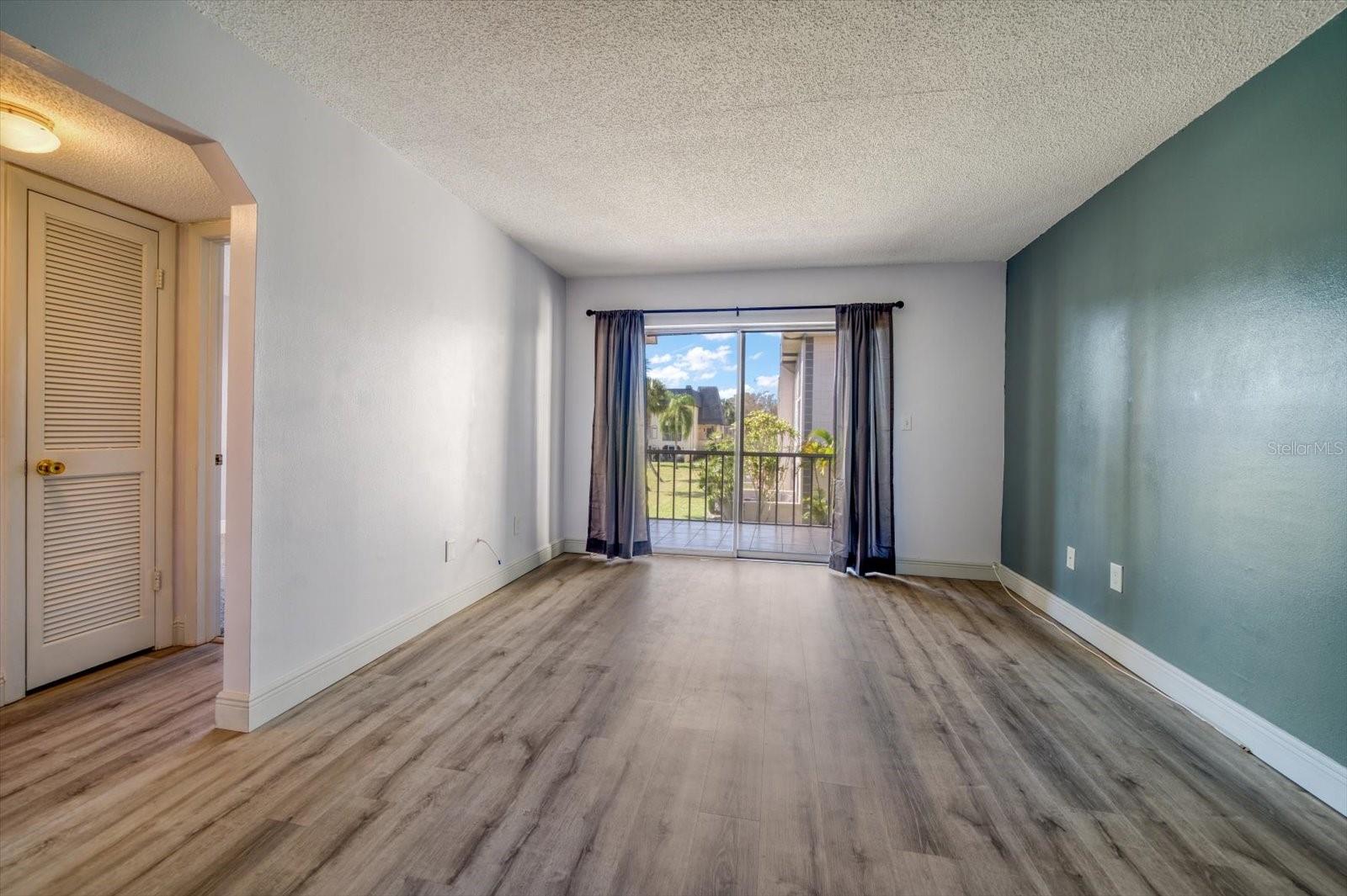 8693 BARDMOOR BLVD #205B, SEMINOLE, FL, 33777