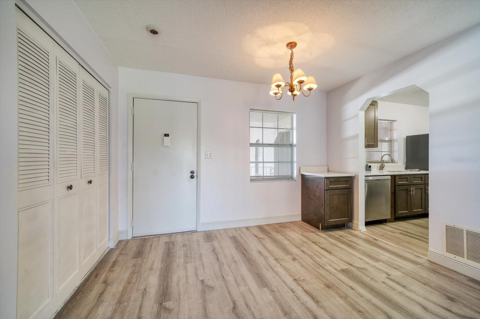 8693 BARDMOOR BLVD #205B, SEMINOLE, FL, 33777