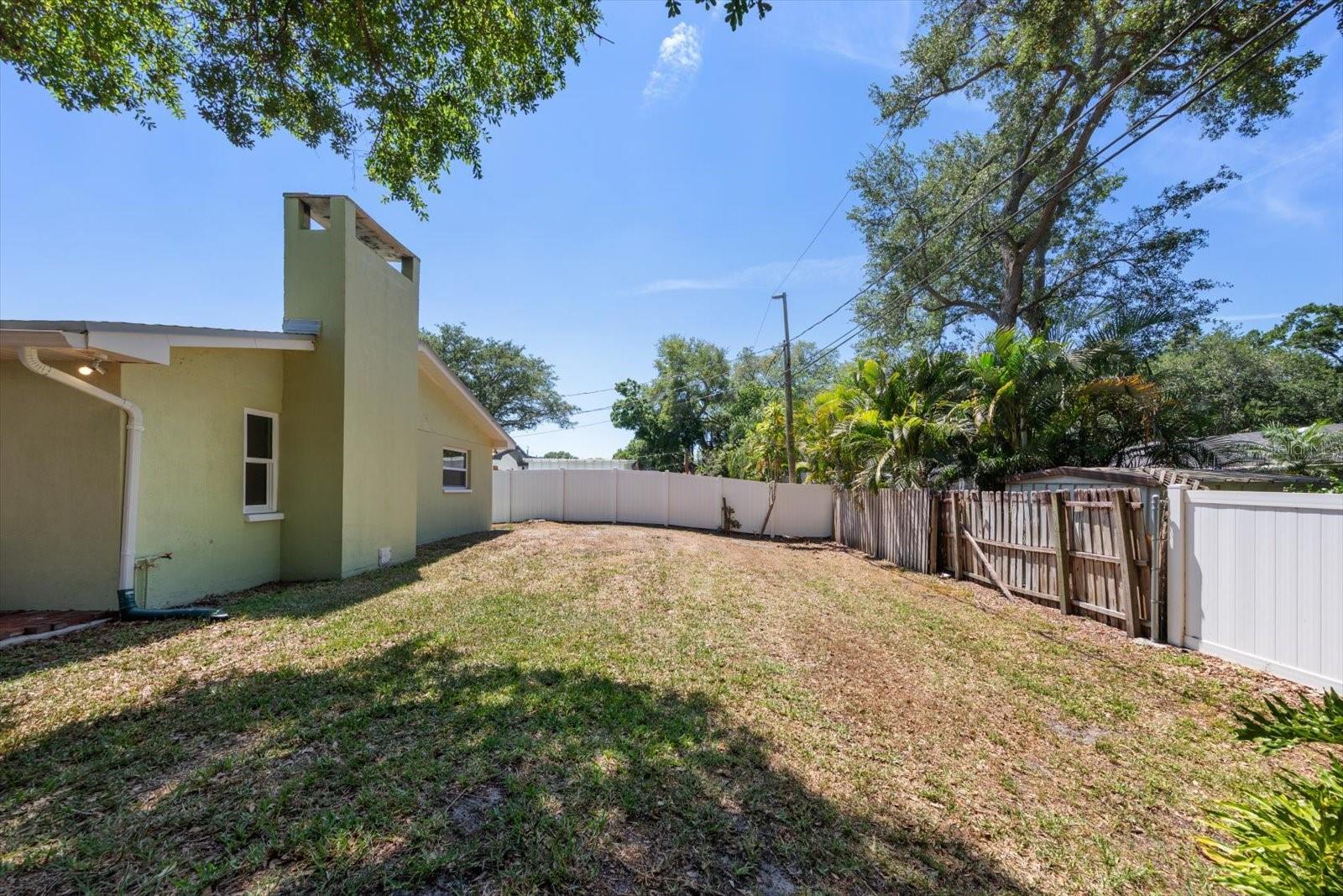 11171 105TH AVE, LARGO, FL, 33778