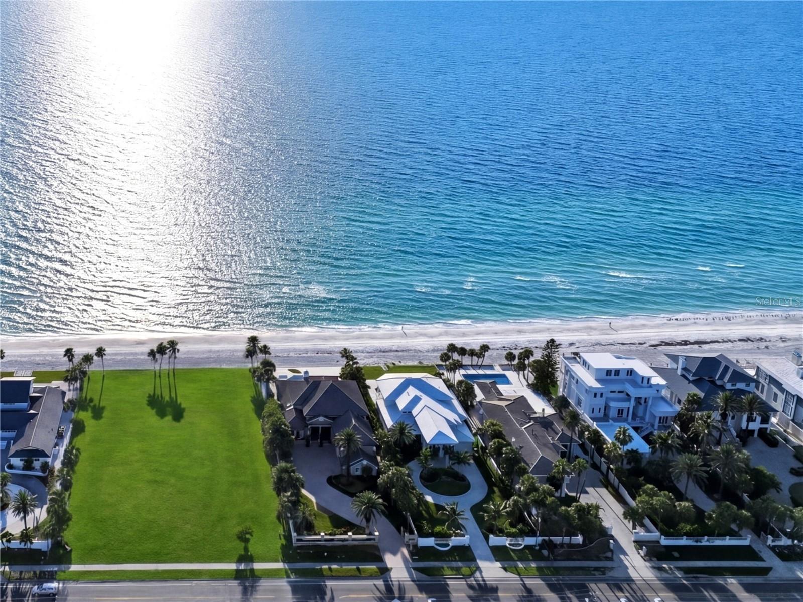 1420 GULF BLVD, BELLEAIR BEACH, FL, 33786
