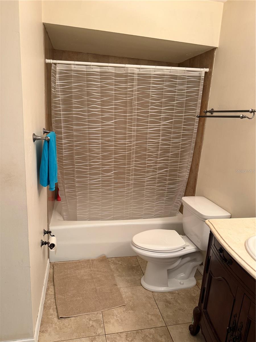 10335 CARROLLWOOD LN #116, TAMPA, FL, 33618