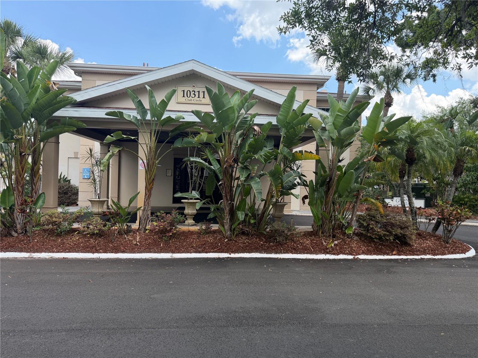 10335 CARROLLWOOD LN #116, TAMPA, FL, 33618