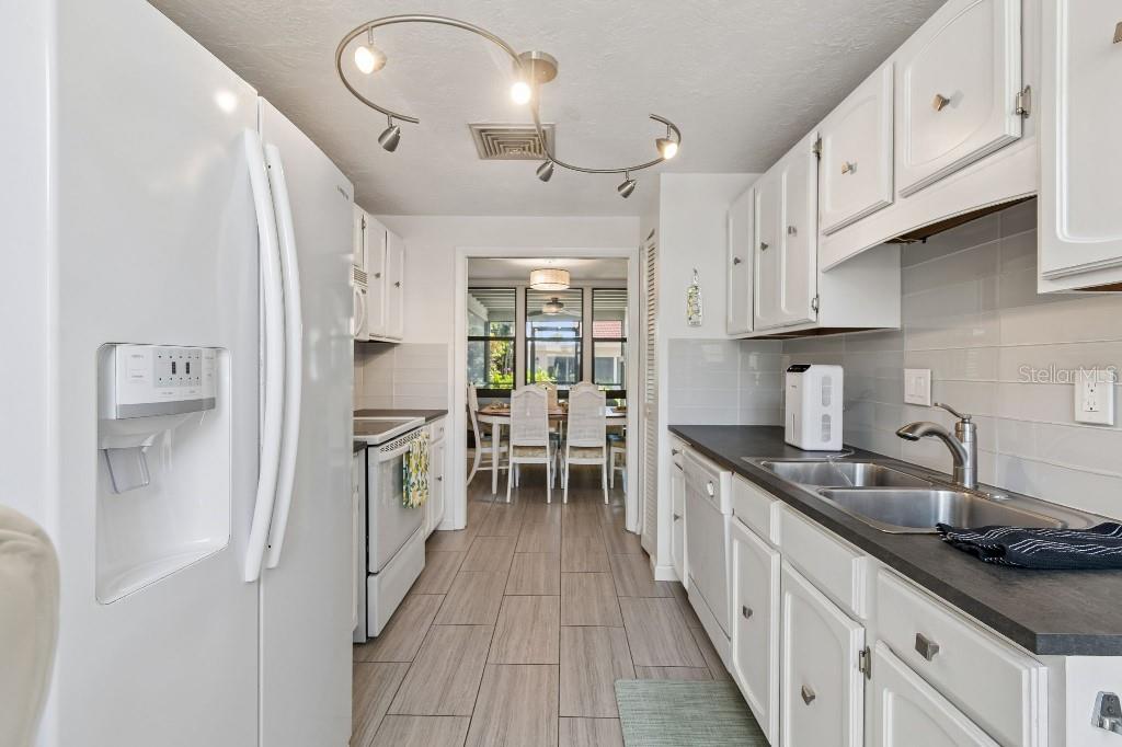 500 PARK BLVD S #24, VENICE, FL, 34285