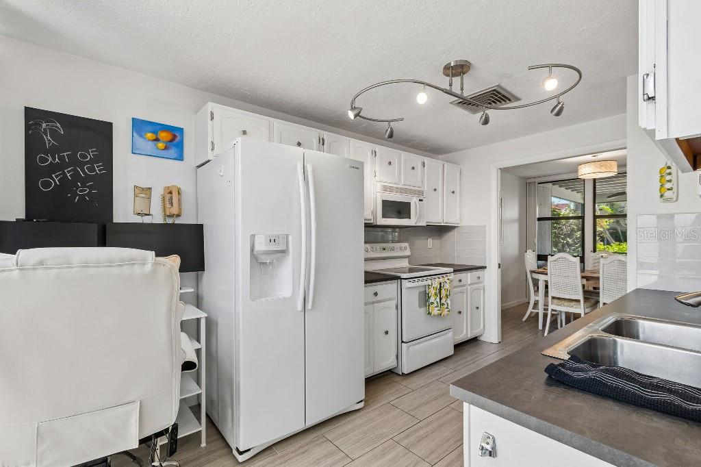 500 PARK BLVD S #24, VENICE, FL, 34285