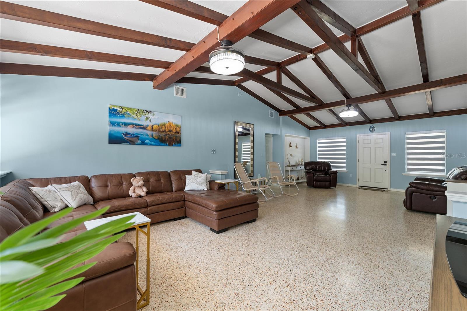138 PEARL AVE, SARASOTA, FL, 34243