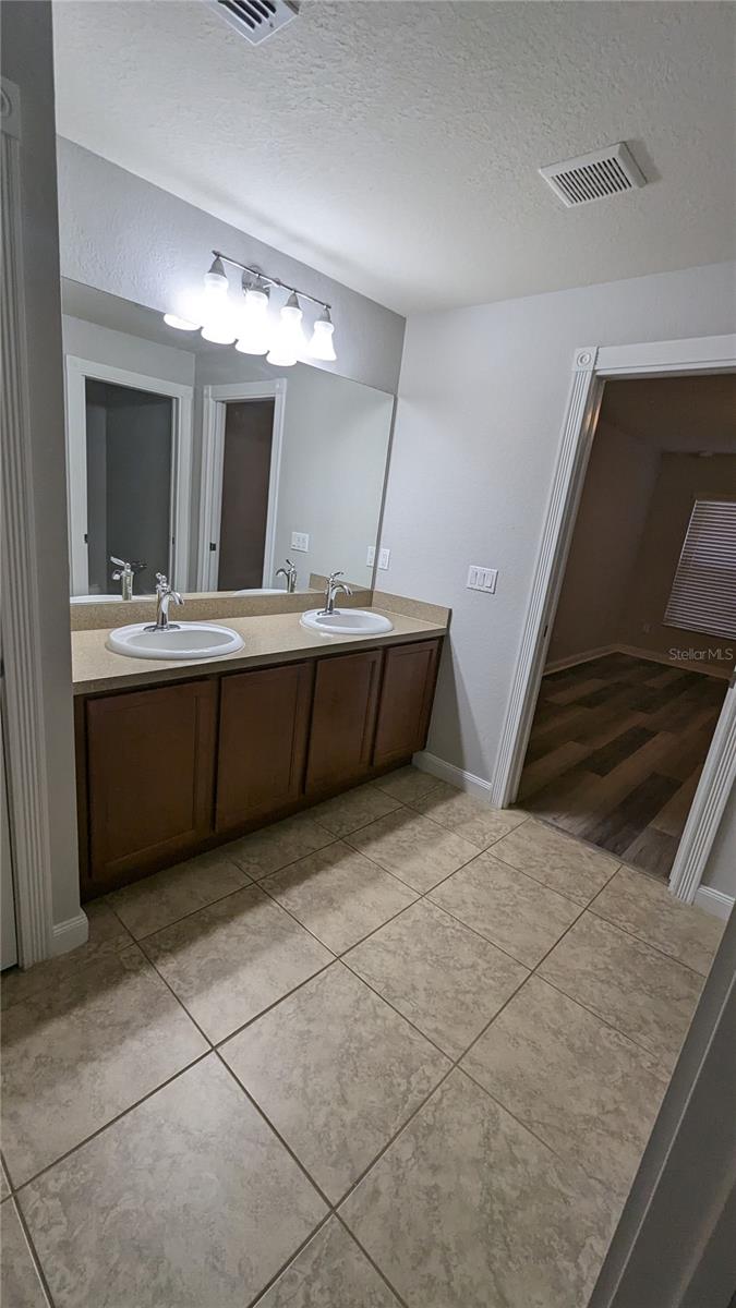 11892 FIORE DR, ORLANDO, FL, 32827
