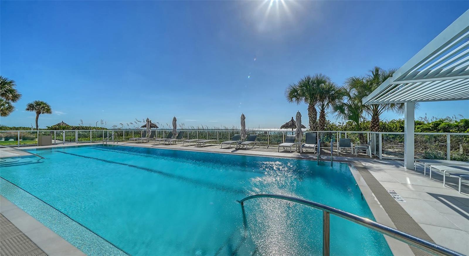 2425 GULF OF MEXICO DR #2E, LONGBOAT KEY, FL, 34228