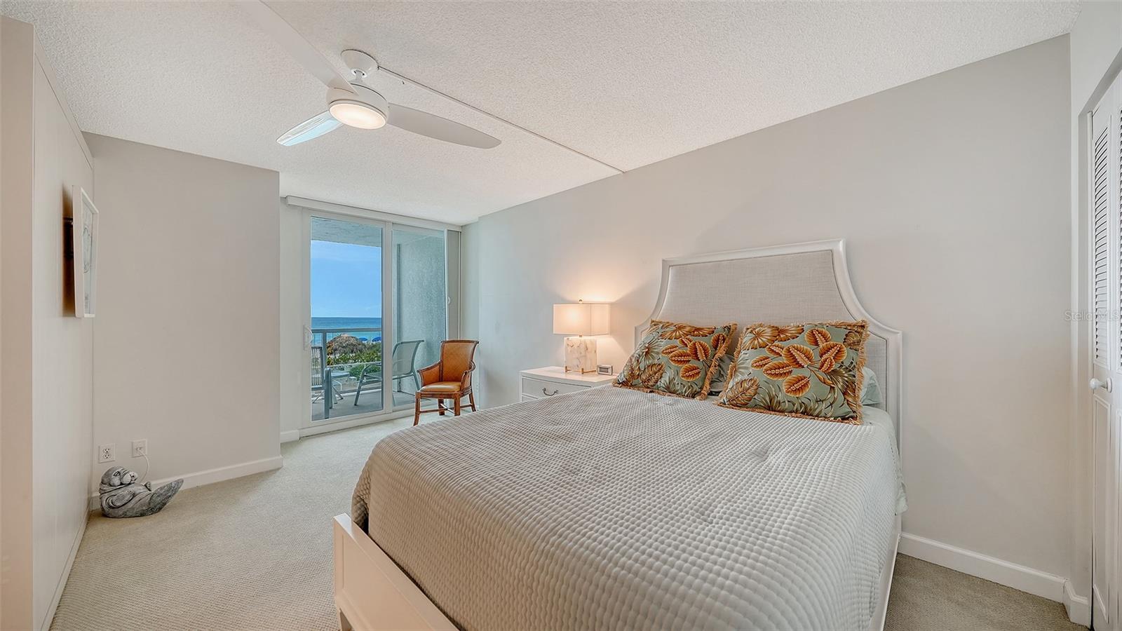 2425 GULF OF MEXICO DR #2E, LONGBOAT KEY, FL, 34228