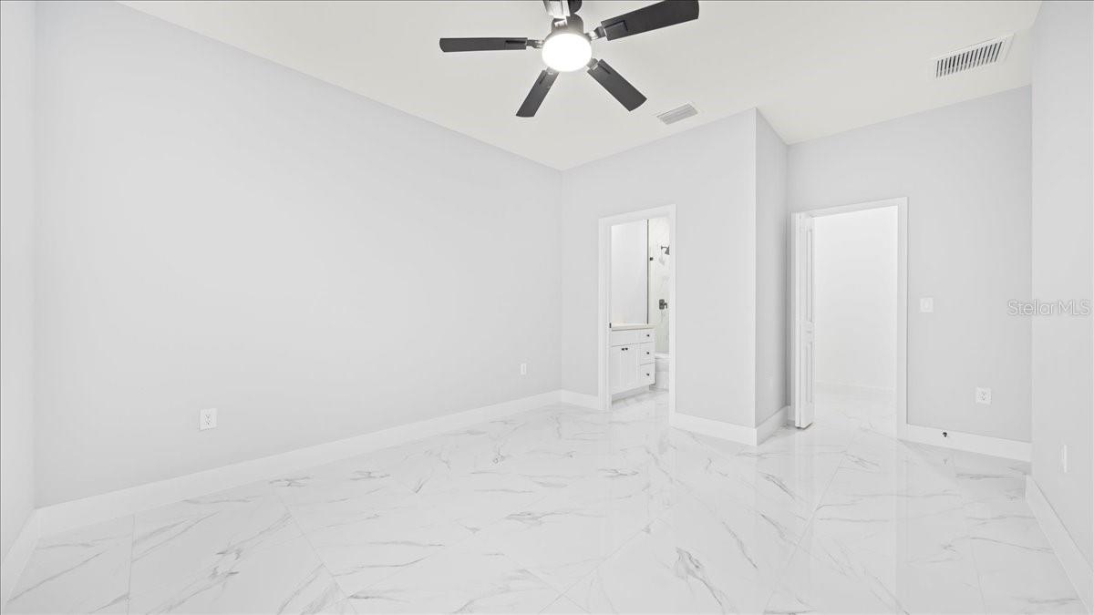 103 DIPLOMAT PKWY E, CAPE CORAL, FL, 33909