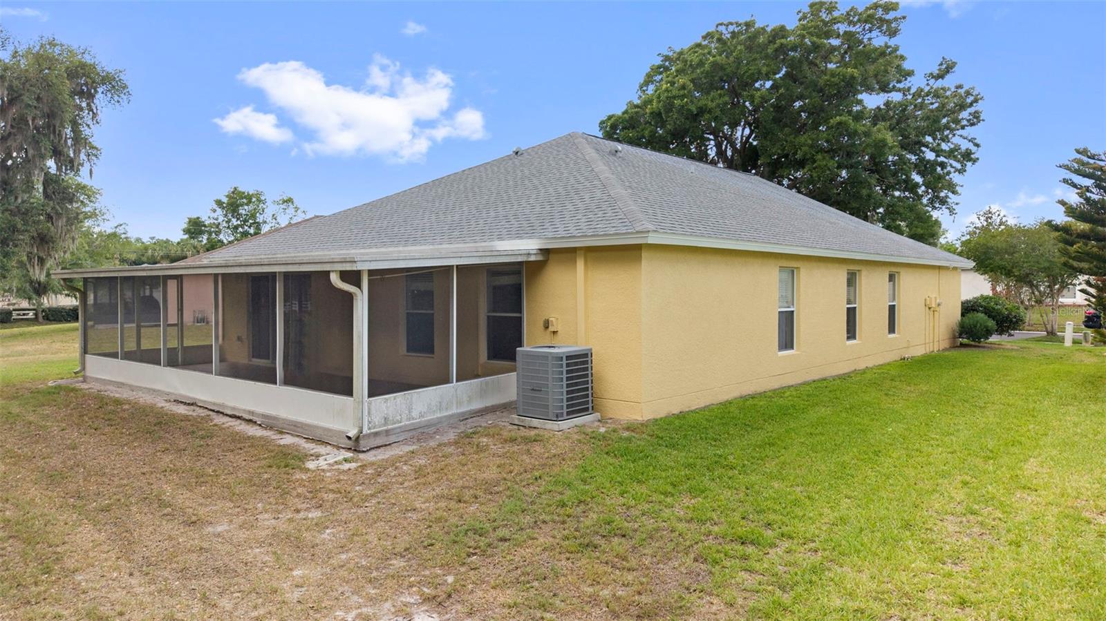 30709 LANESBOROUGH CIR, WESLEY CHAPEL, FL, 33543