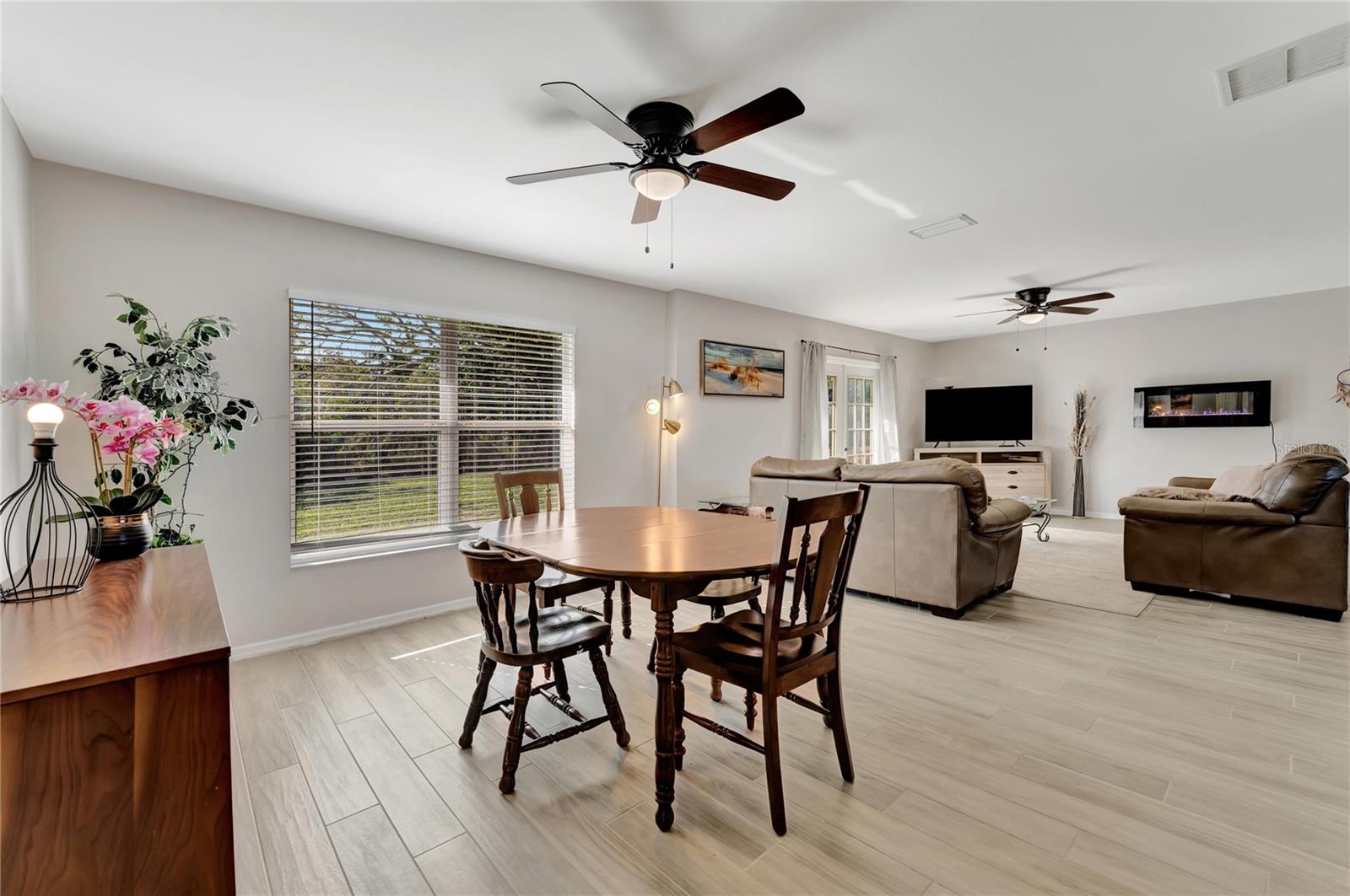 2916 WOODCREST DR, SARASOTA, FL, 34239