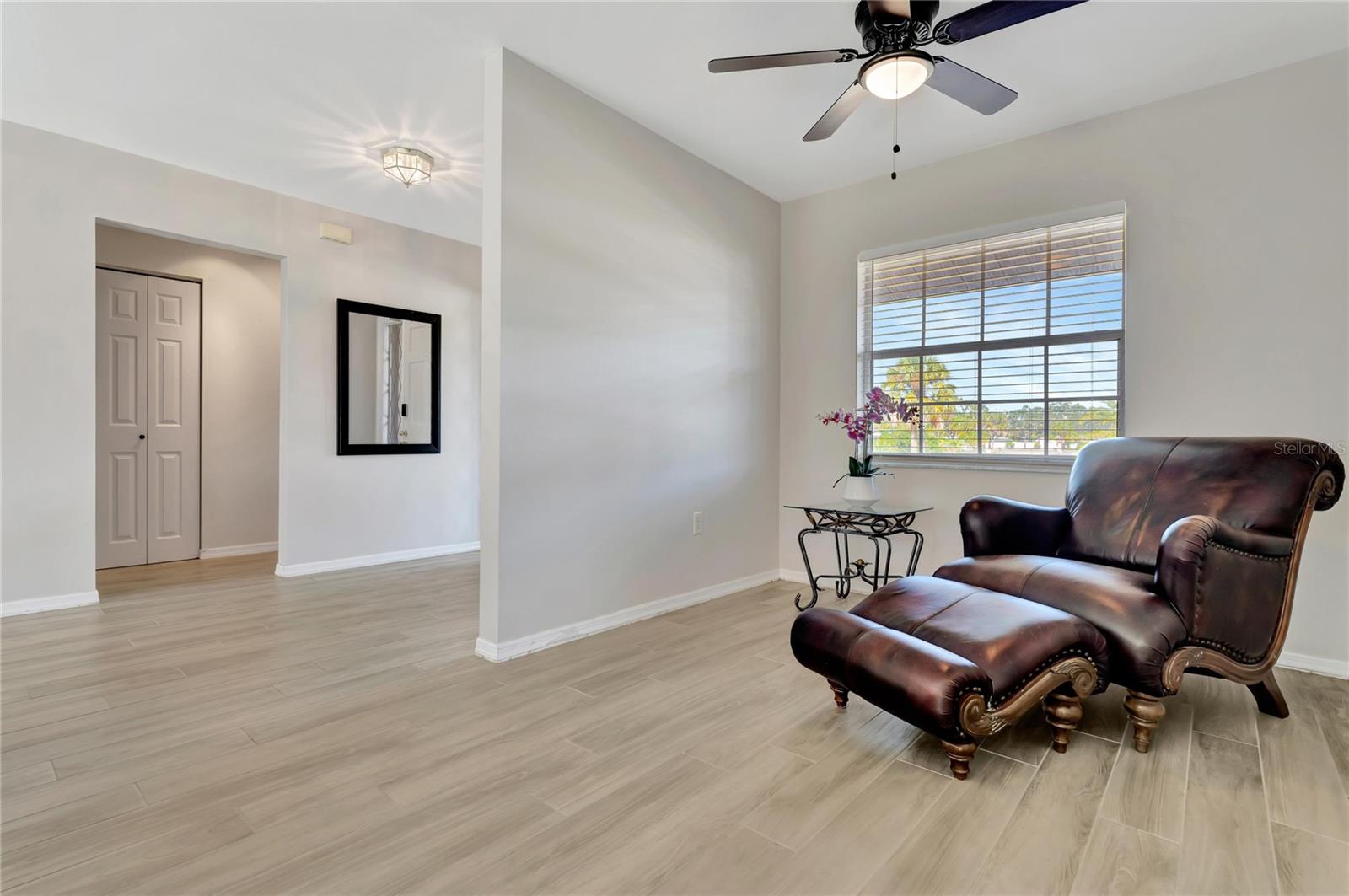 2916 WOODCREST DR, SARASOTA, FL, 34239