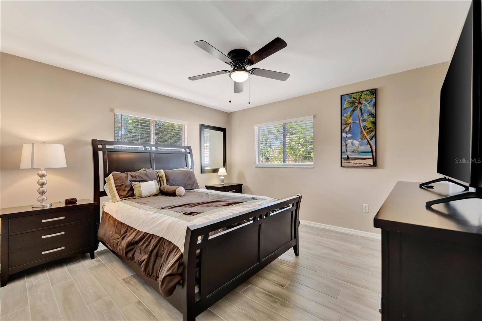 2916 WOODCREST DR, SARASOTA, FL, 34239