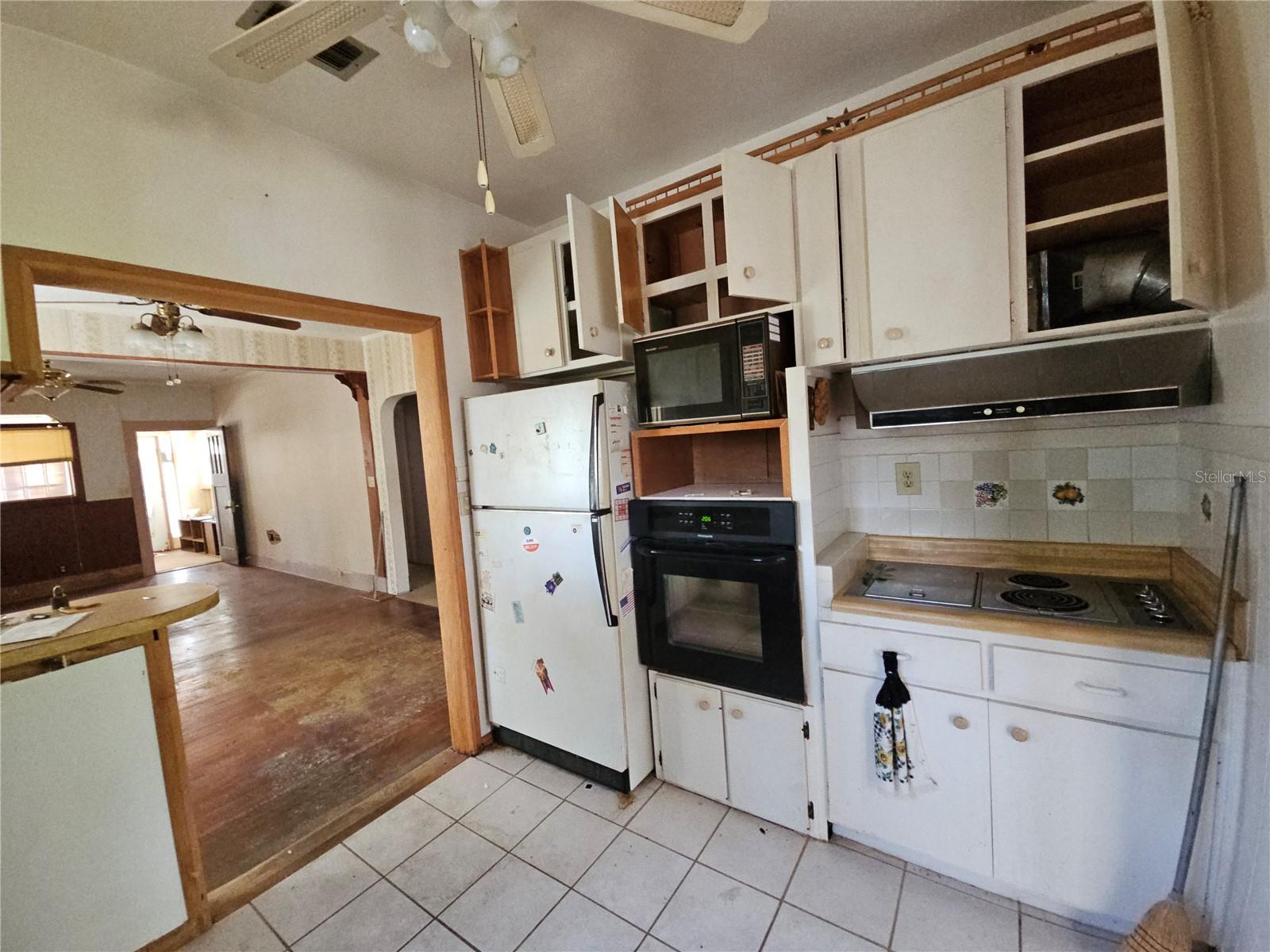 1821 WOODWARD ST, ORLANDO, FL, 32803
