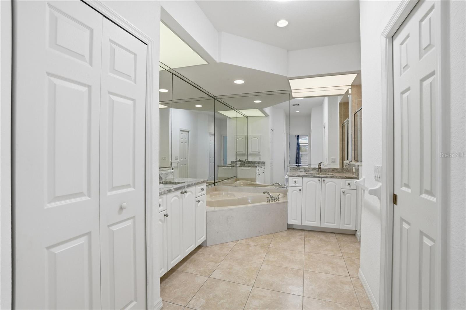855 PAMELA DR, PUNTA GORDA, FL, 33950