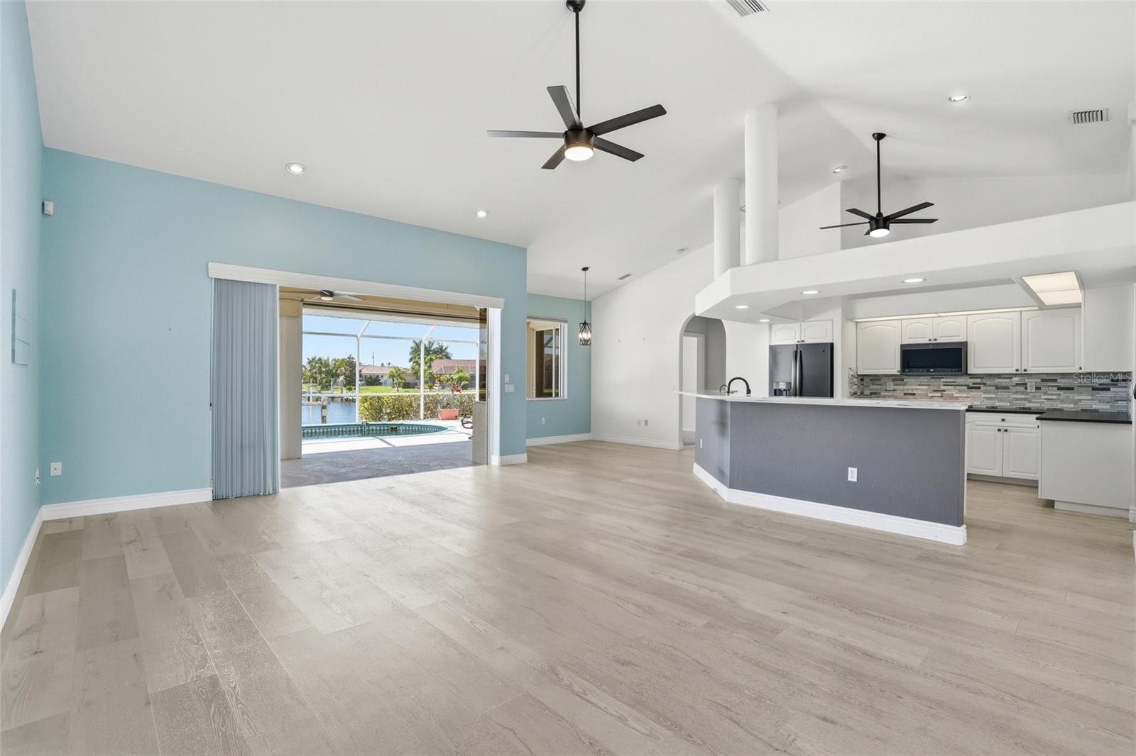 855 PAMELA DR, PUNTA GORDA, FL, 33950