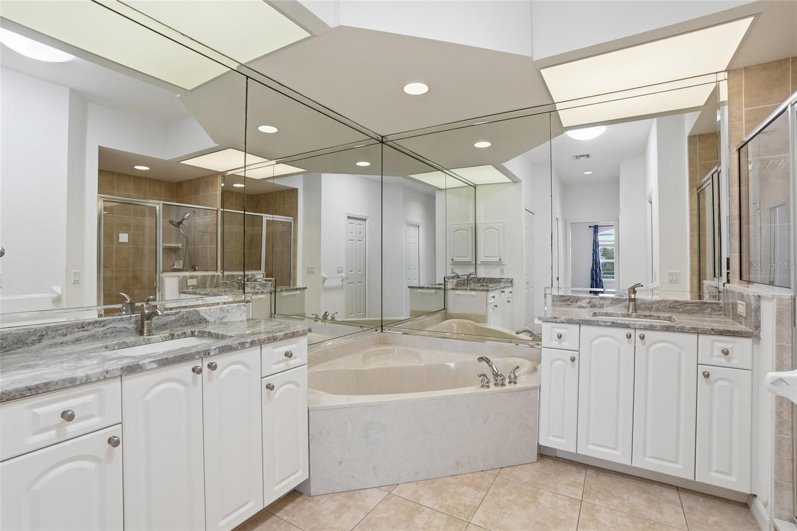 855 PAMELA DR, PUNTA GORDA, FL, 33950