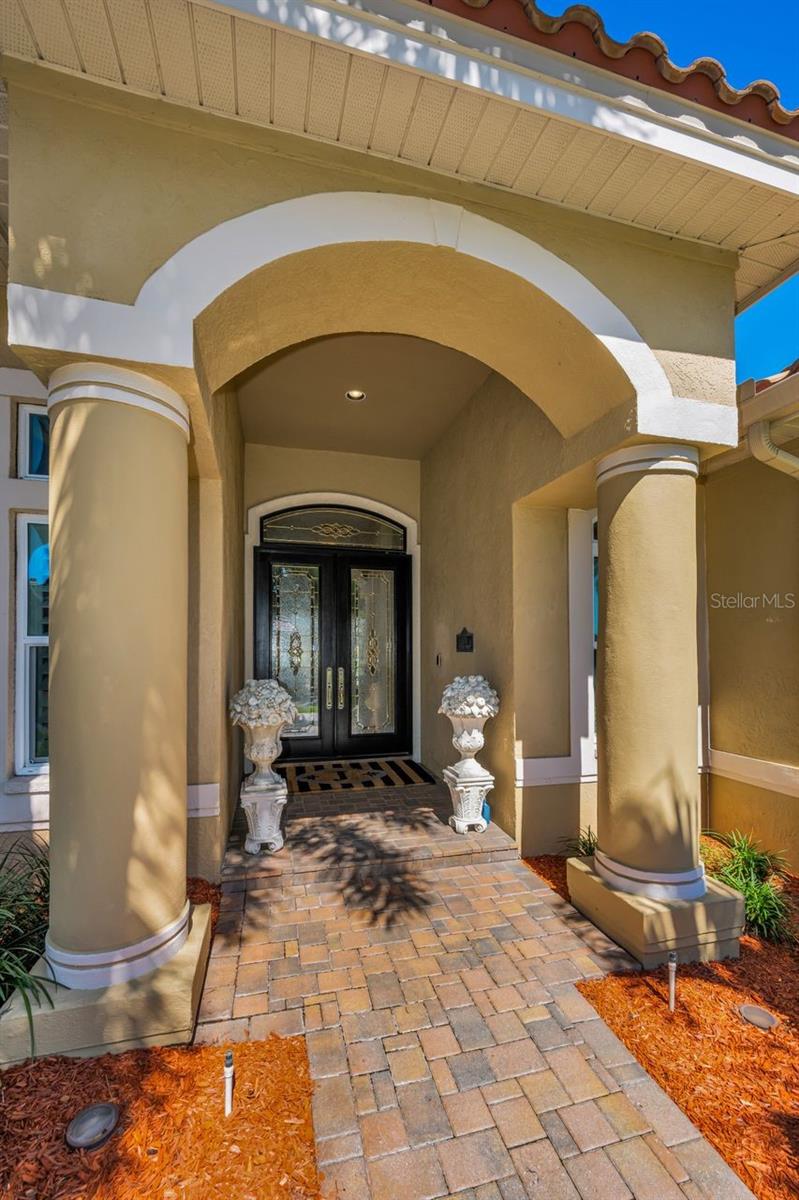 970 SOUTHERN PINE CT NE, ST PETERSBURG, FL, 33703