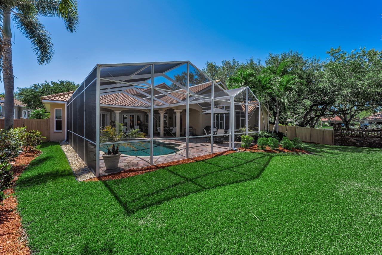 970 SOUTHERN PINE CT NE, ST PETERSBURG, FL, 33703