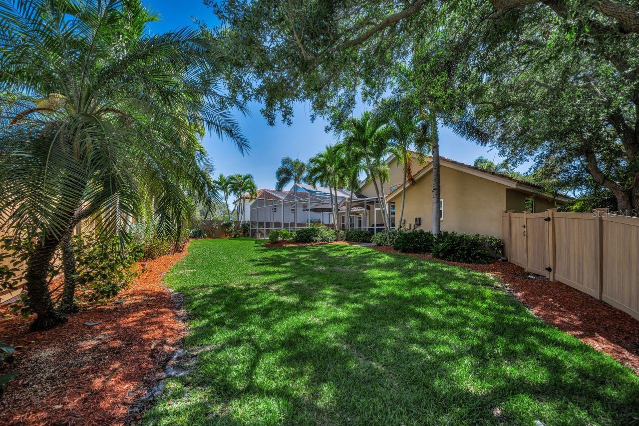 970 SOUTHERN PINE CT NE, ST PETERSBURG, FL, 33703