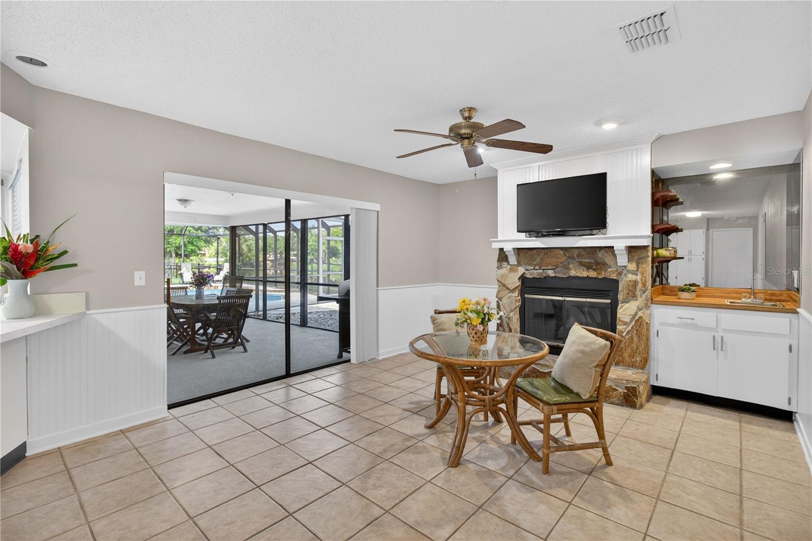 23311 DOVER DR, LAND O LAKES, FL, 34639