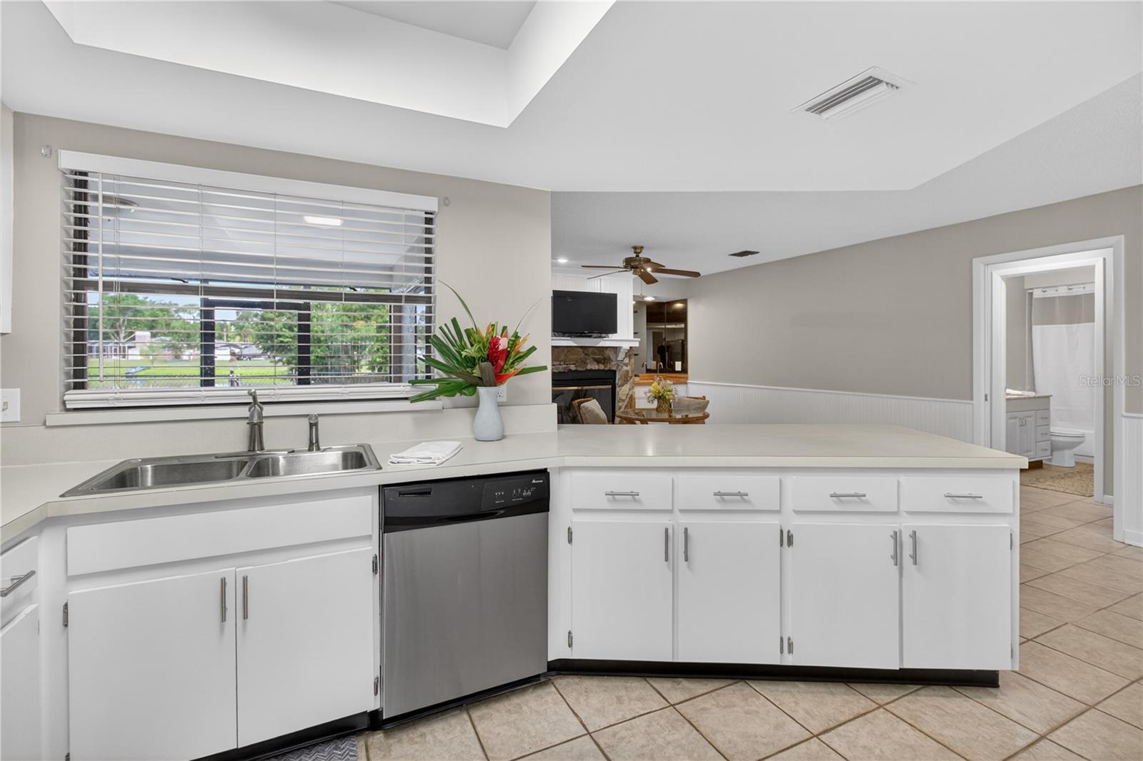 23311 DOVER DR, LAND O LAKES, FL, 34639