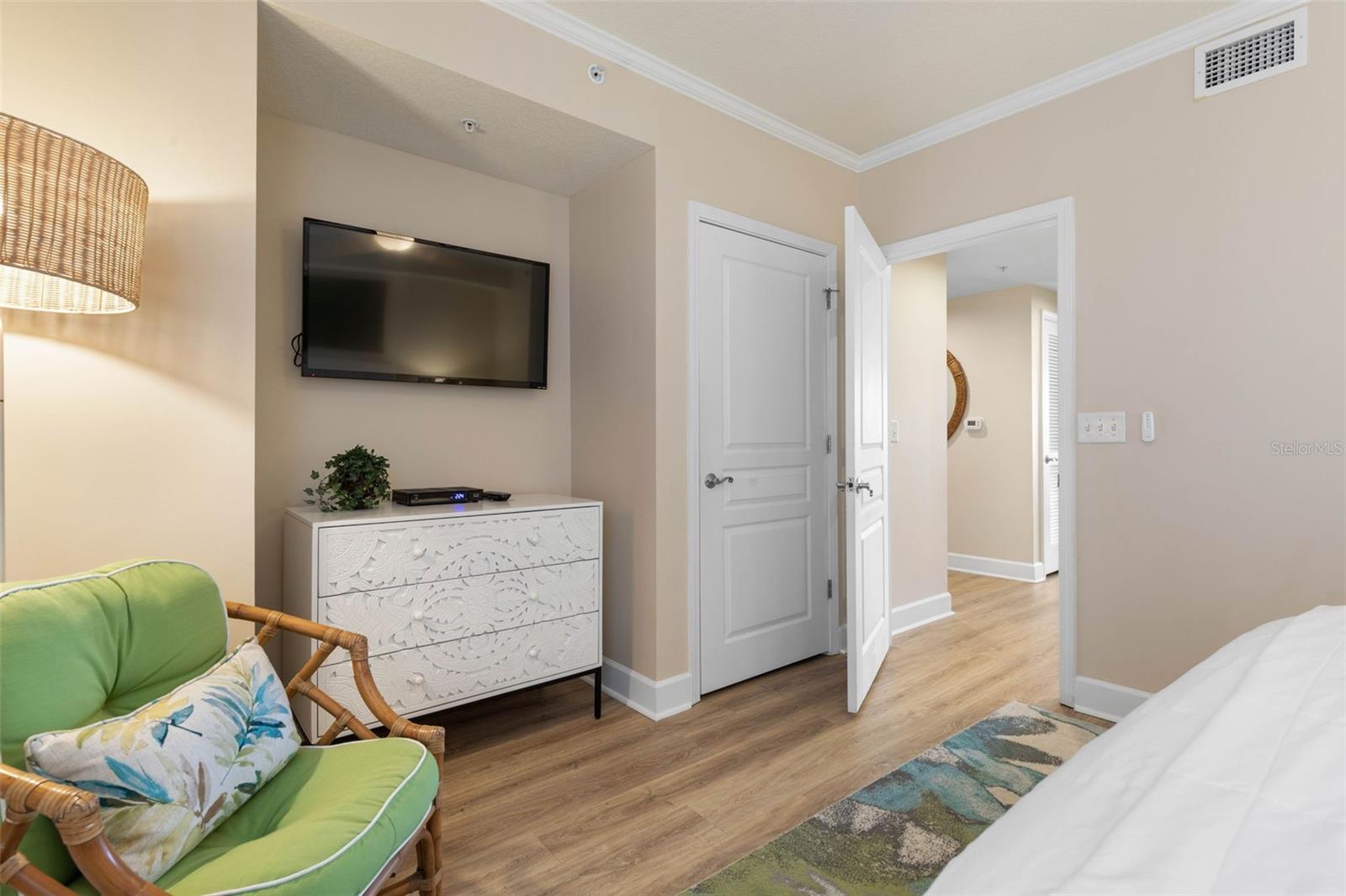 200 OCEAN CREST DR #906, PALM COAST, FL, 32137