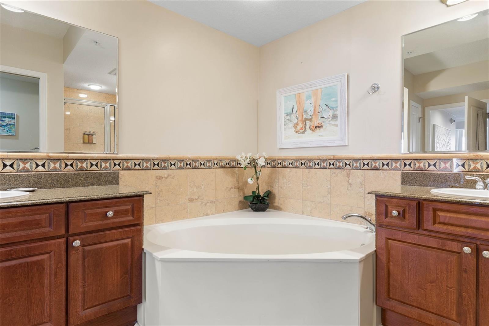 200 OCEAN CREST DR #906, PALM COAST, FL, 32137