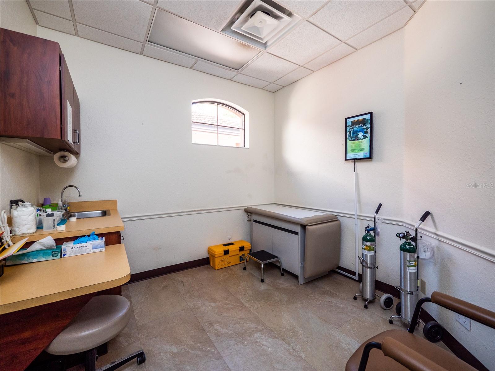 309 LAGRANDE BLVD, LADY LAKE, FL, 32159