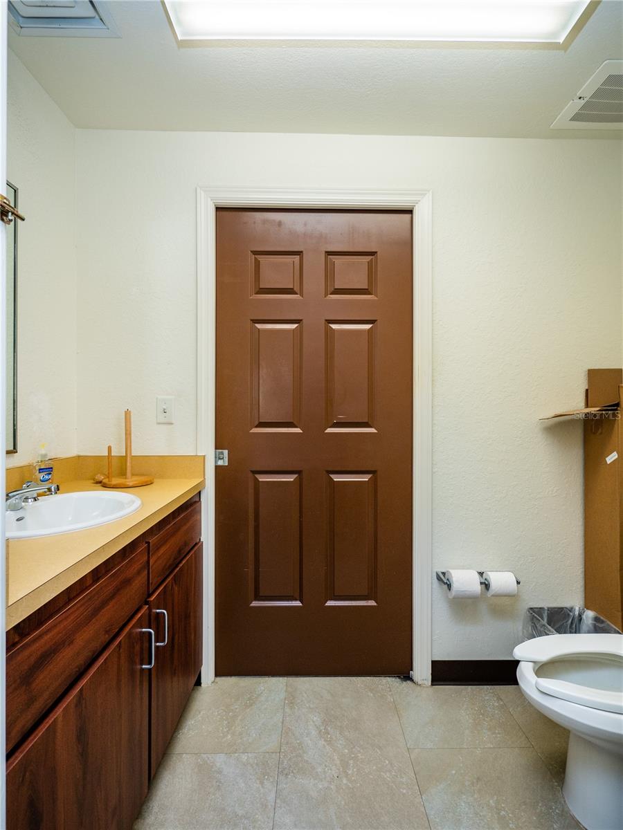 309 LAGRANDE BLVD, LADY LAKE, FL, 32159