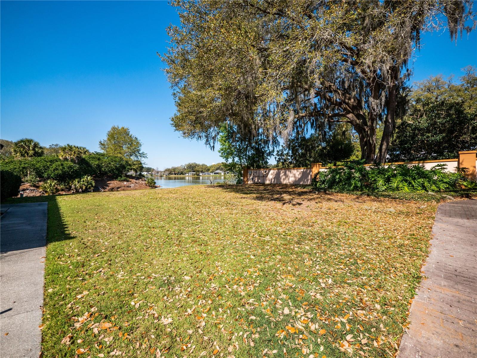 309 LAGRANDE BLVD, LADY LAKE, FL, 32159