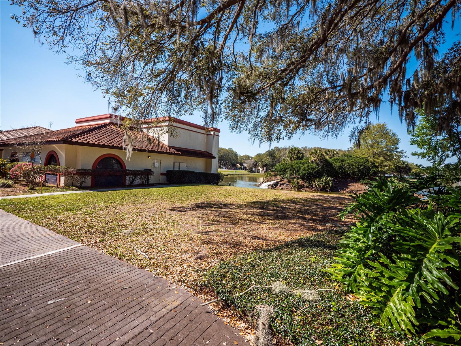 309 LAGRANDE BLVD, LADY LAKE, FL, 32159