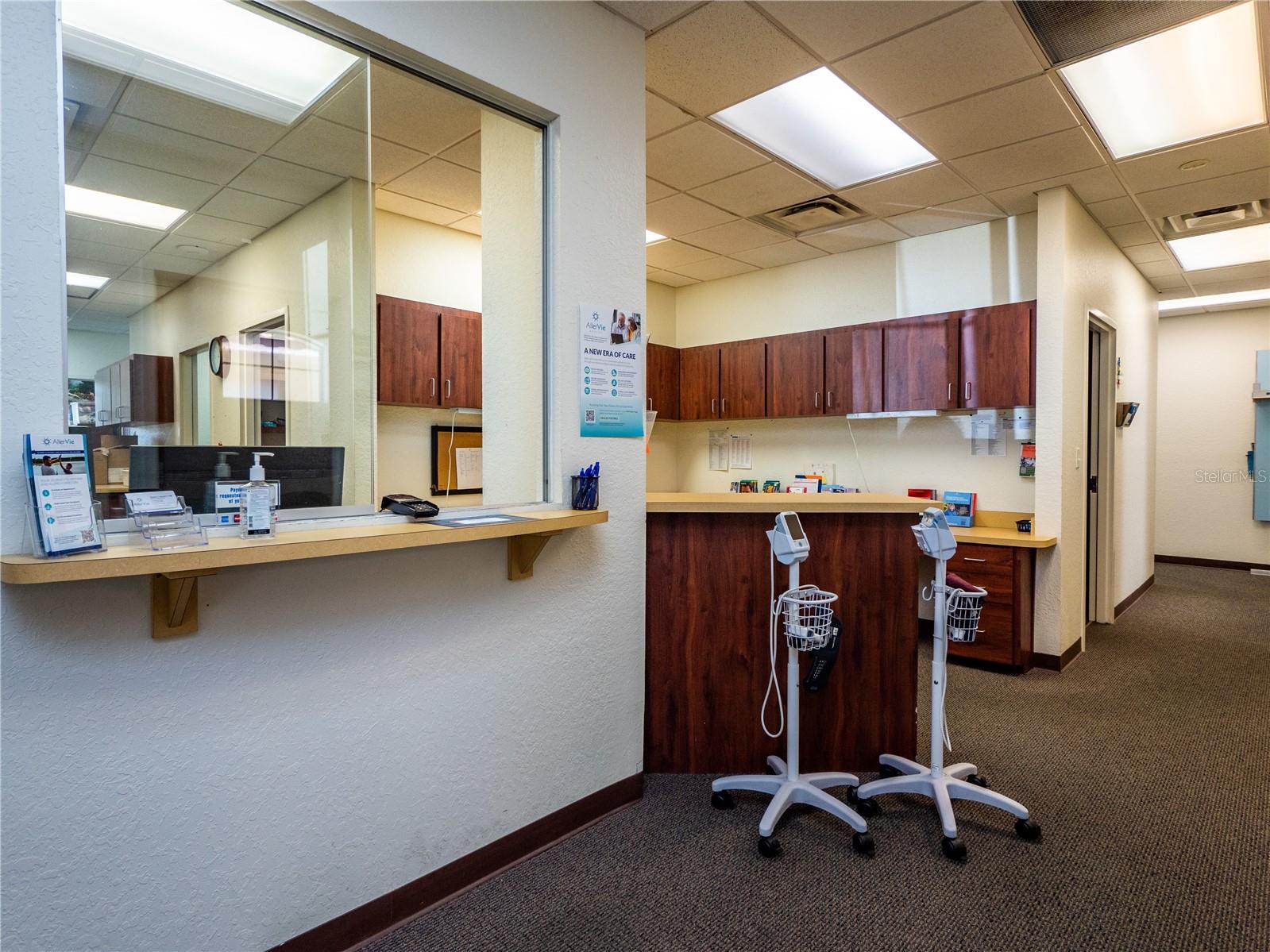 309 LAGRANDE BLVD, LADY LAKE, FL, 32159