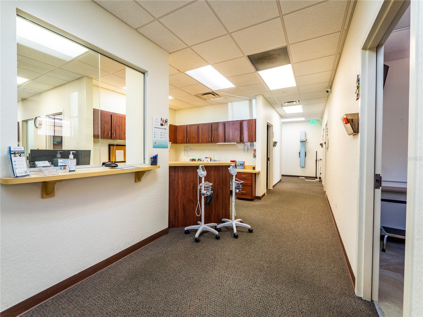 309 LAGRANDE BLVD, LADY LAKE, FL, 32159