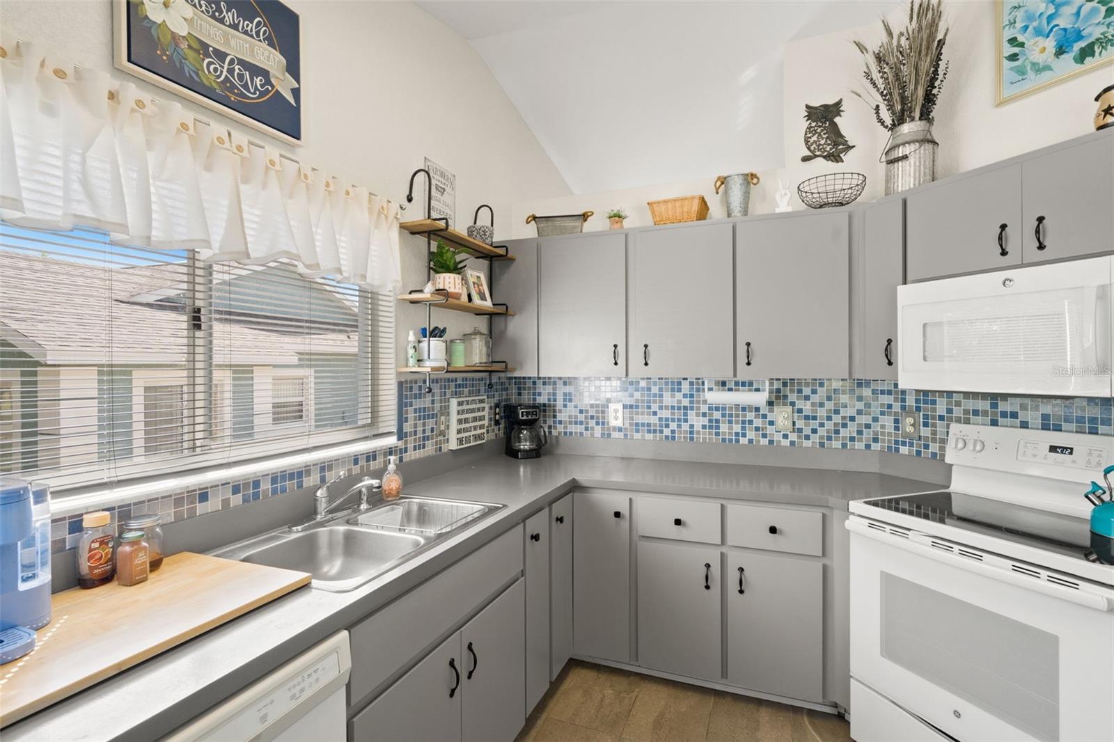 8159 STURBRIDGE CT #8159, WEEKI WACHEE, FL, 34613