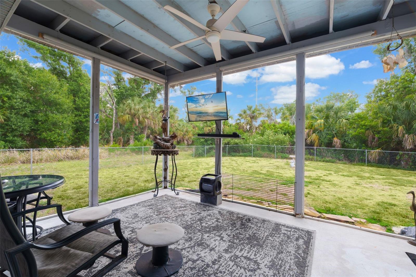 2070 59TH ST, SARASOTA, FL, 34243