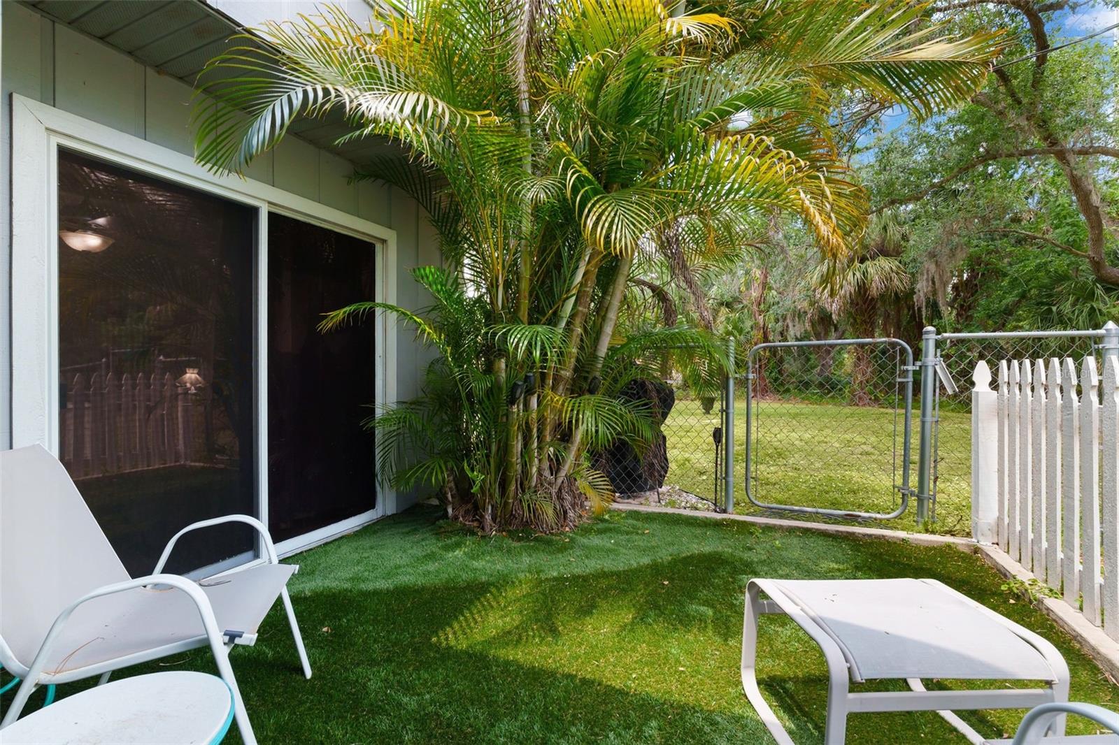 2070 59TH ST, SARASOTA, FL, 34243