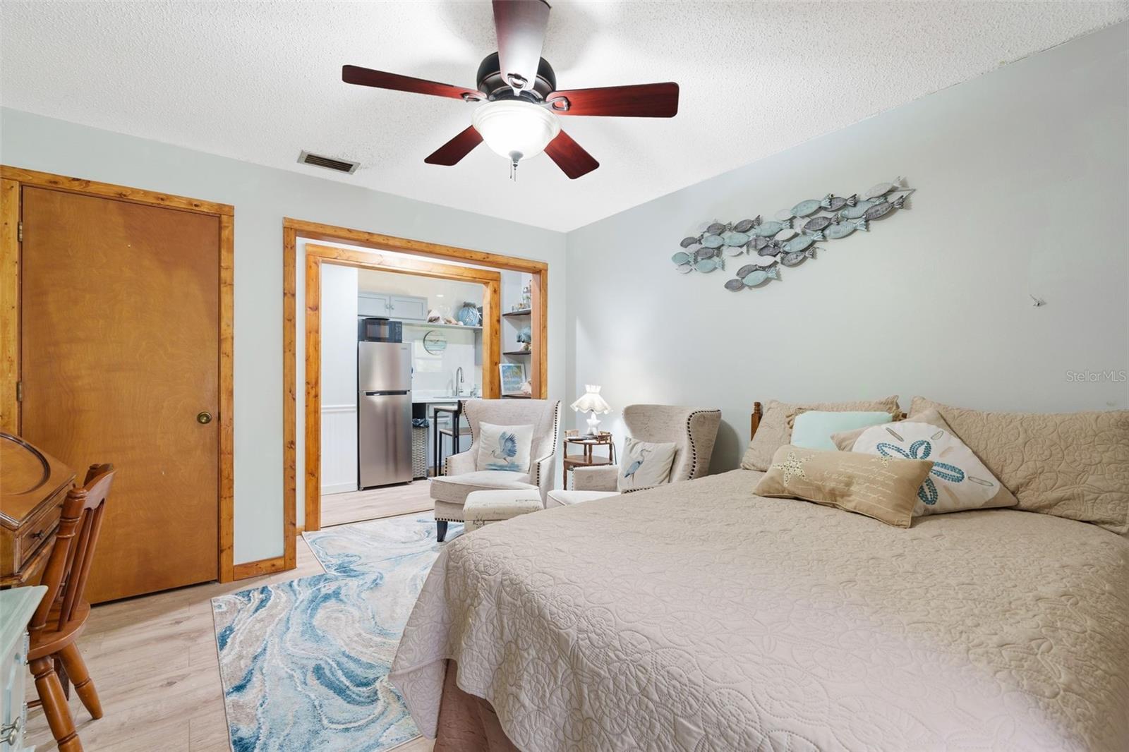 2070 59TH ST, SARASOTA, FL, 34243