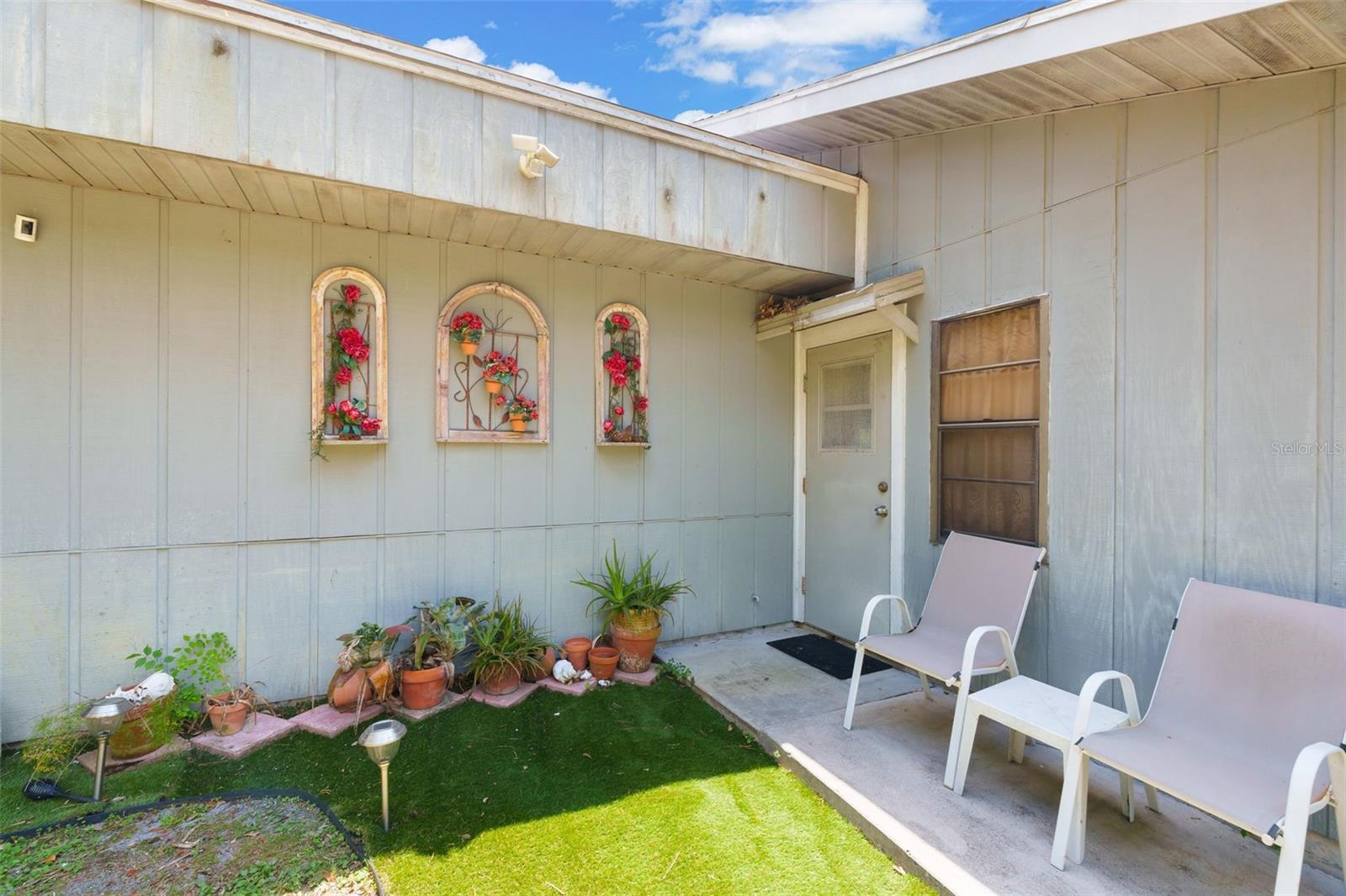 2070 59TH ST, SARASOTA, FL, 34243