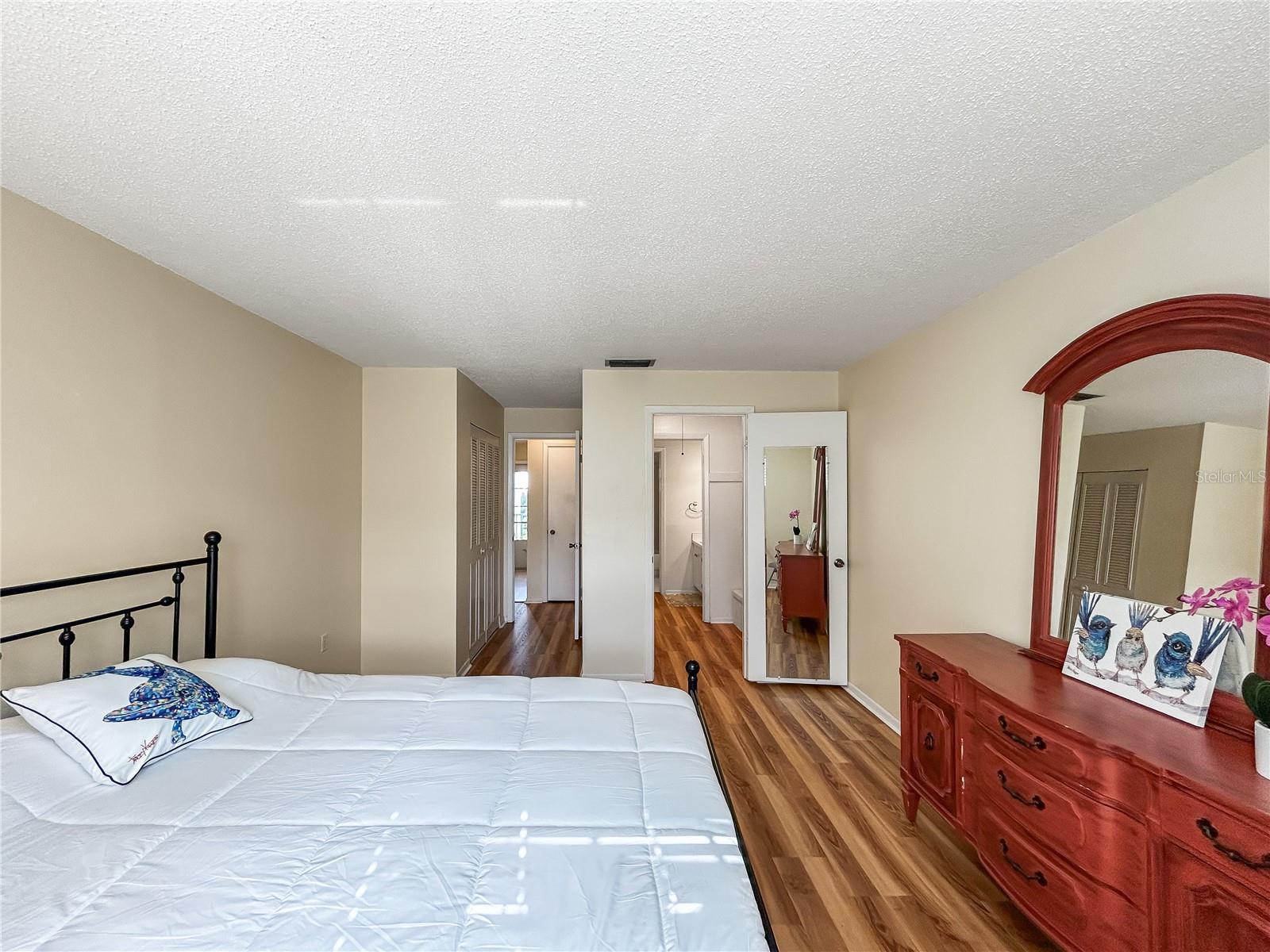 1706 BELLEAIR FOREST DR #252, BELLEAIR, FL, 33756