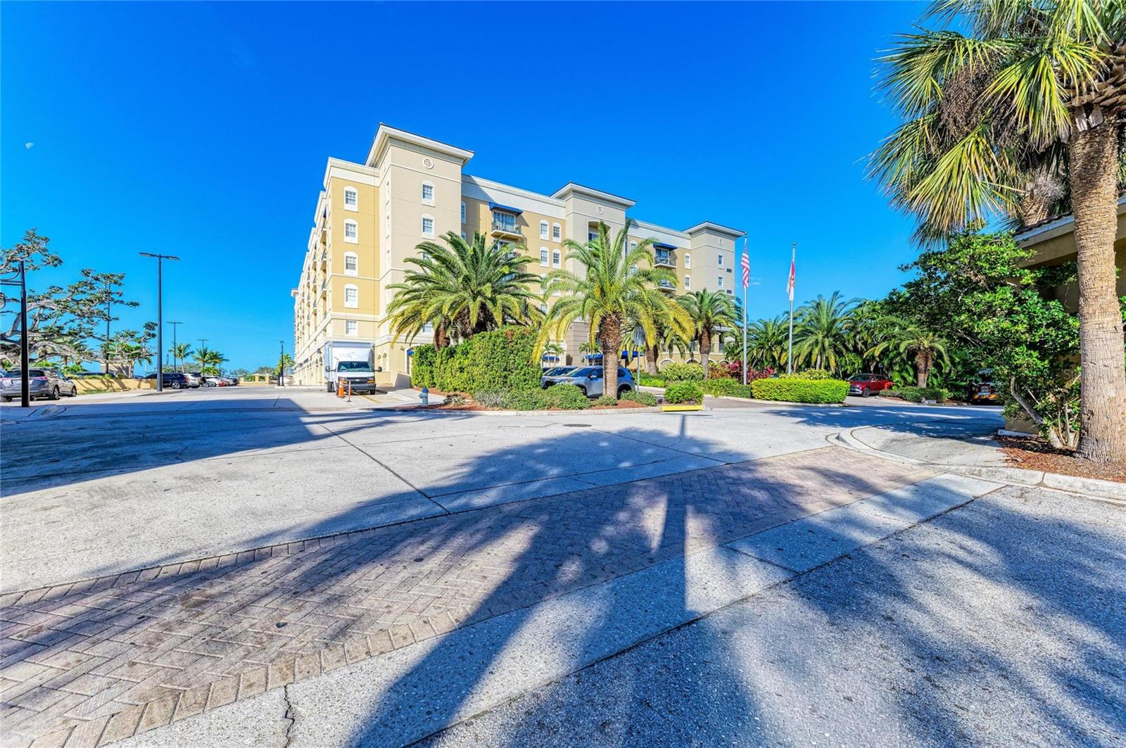 1064 N TAMIAMI TRL #1304, SARASOTA, FL, 34236