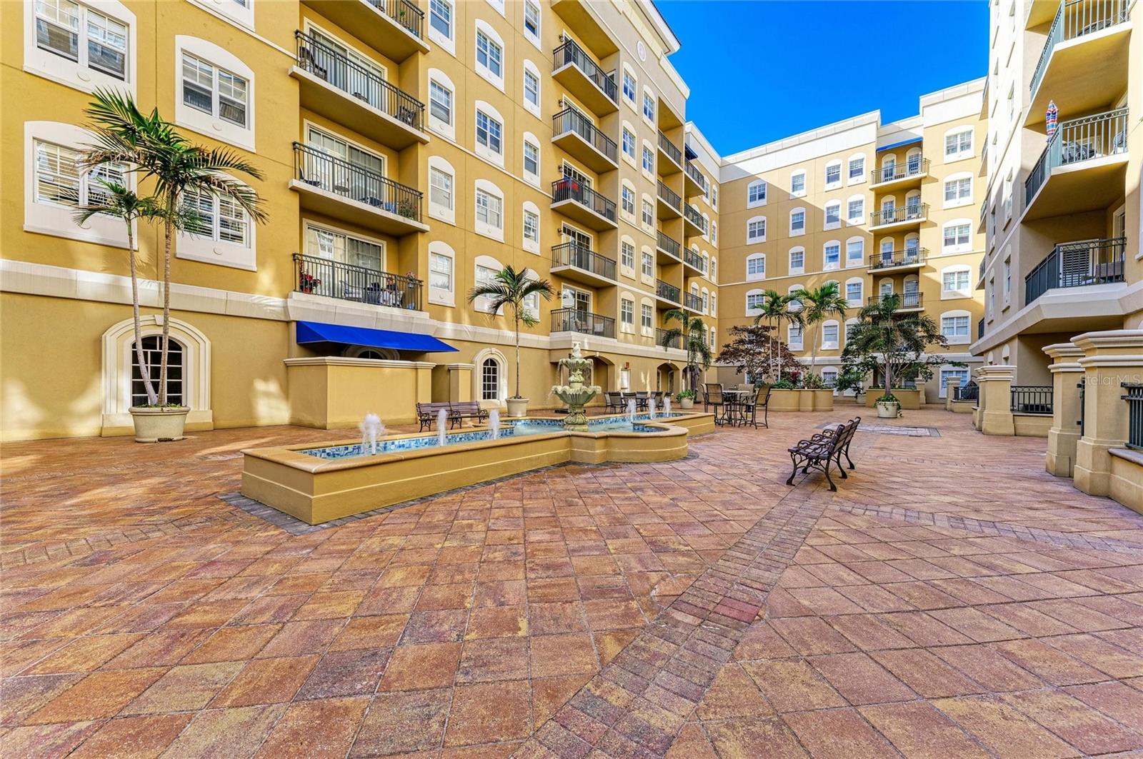 1064 N TAMIAMI TRL #1304, SARASOTA, FL, 34236