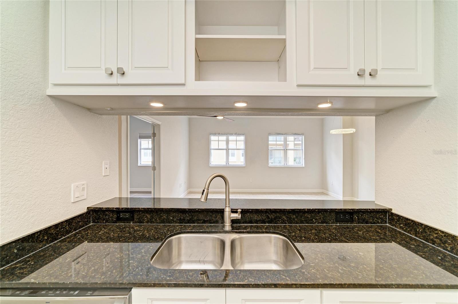 1064 N TAMIAMI TRL #1304, SARASOTA, FL, 34236