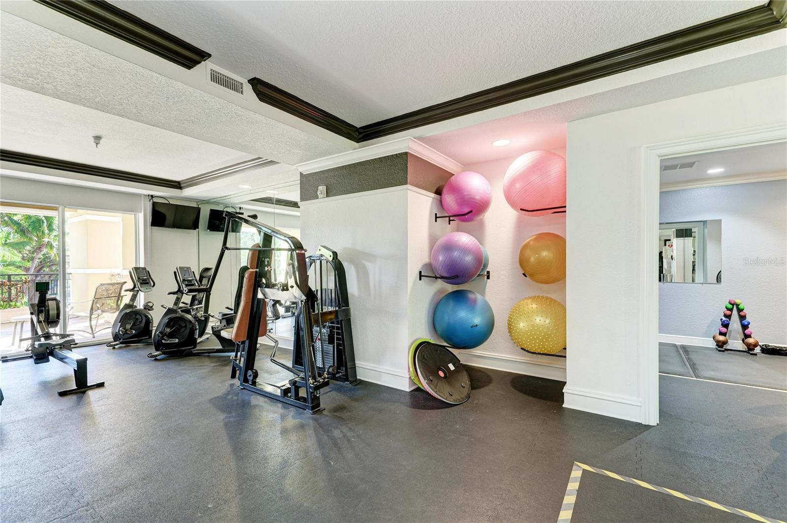 1064 N TAMIAMI TRL #1304, SARASOTA, FL, 34236